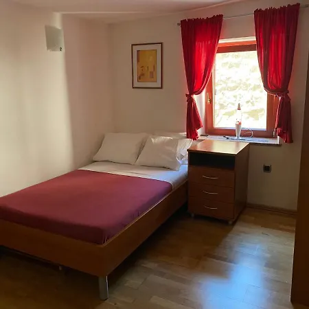 Apartment Apartma Piran